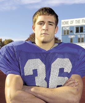 Thomas’ talent, Ellwood win,
make for one happy family
